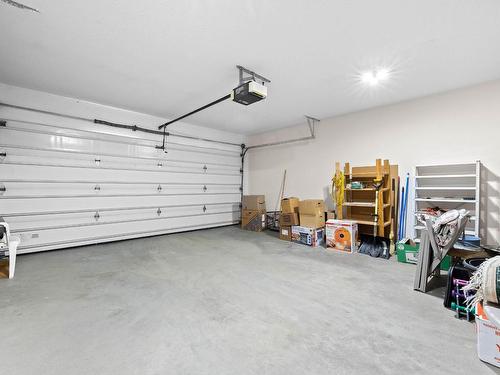 56-1950 Braeview Place, Kamloops, BC - Indoor Photo Showing Garage