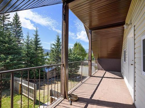 790 Spruce Street, Blue River, BC - Outdoor With Exterior