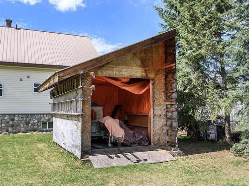 790 Spruce Street, Blue River, BC - Outdoor