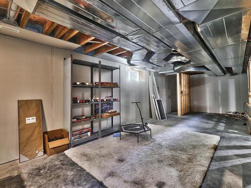 2451 Tranquille Rd, Kamloops, BC - Indoor Photo Showing Basement