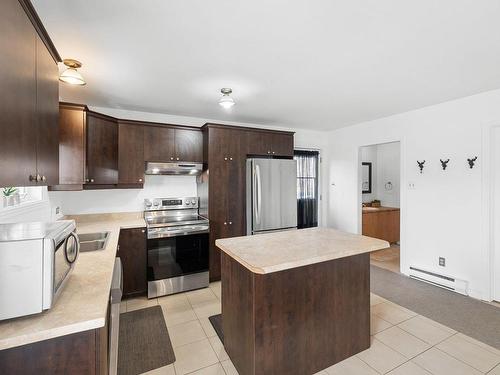 Kitchen - 31 Rue Casgrain, L'Ange-Gardien, QC - Indoor Photo Showing Kitchen