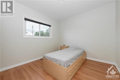 267 Sidney Avenue, Renfrew, ON - Indoor Photo Showing Bedroom