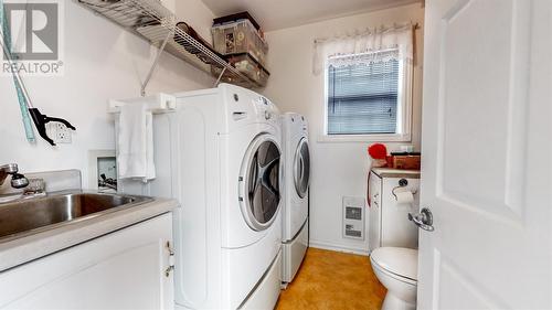 335 Main Road, Winterton, NL - Indoor Photo Showing Laundry Room