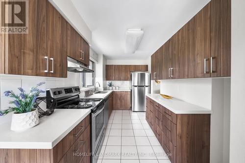 202 - 1 Hycrest Avenue, Toronto, ON - Indoor Photo Showing Kitchen