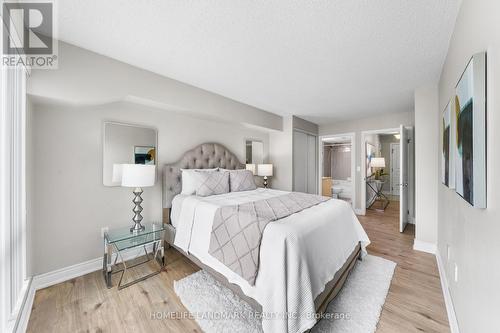 202 - 1 Hycrest Avenue, Toronto, ON - Indoor Photo Showing Bedroom