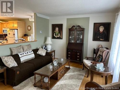 234 Landry, Beresford, NB - Indoor Photo Showing Living Room