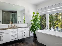 Ensuite bathroom - 