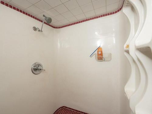 Salle de bains - 1220 15E Rue, Shawinigan, QC - Indoor Photo Showing Bathroom