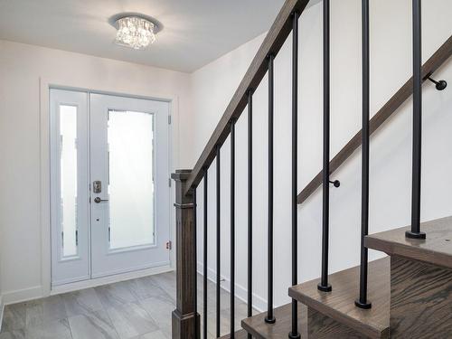 Staircase - 2153 Rue Phil-Goyette, Vaudreuil-Dorion, QC - Indoor Photo Showing Other Room