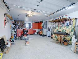 Garage - 