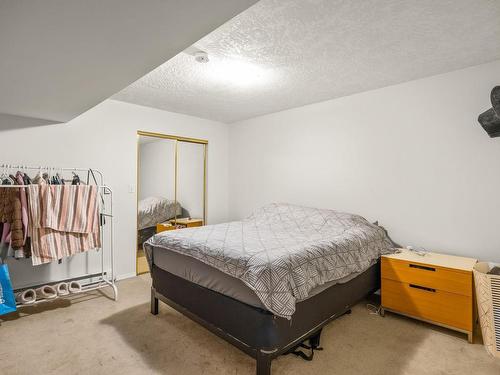 572 Westwind Dr, Langford, BC - Indoor Photo Showing Bedroom