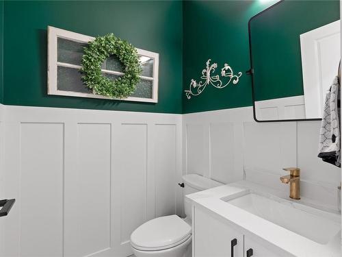 117 Burns Pl, Ladysmith, BC - Indoor Photo Showing Bathroom