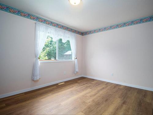 5947 Cathedral Cres, Nanaimo, BC - Indoor Photo Showing Other Room