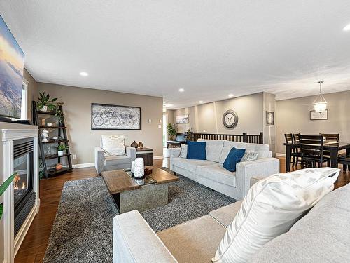 2084 Morello Pl, Courtenay, BC - Indoor Photo Showing Living Room With Fireplace