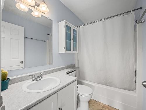 9-2625 Muir Rd, Courtenay, BC - Indoor Photo Showing Bathroom