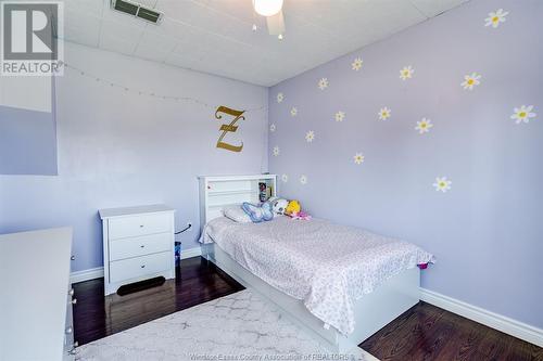 3081 Graham Sideroad, Kingsville, ON - Indoor Photo Showing Bedroom