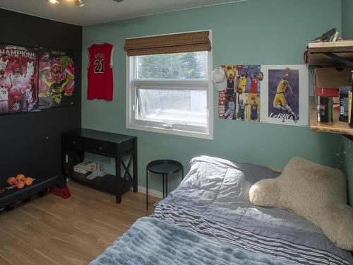 2465 Scott Drive, Shuniah, ON - Indoor Photo Showing Bedroom