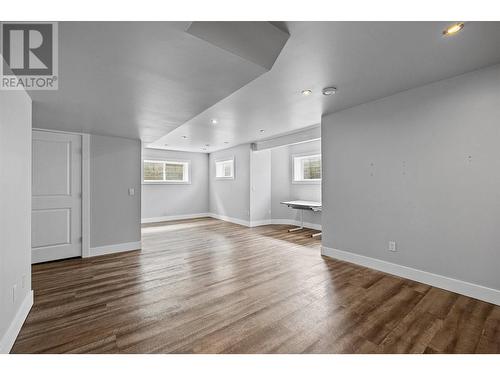 606 South Crest Drive, Kelowna, BC - Indoor Photo Showing Other Room