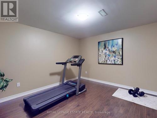 1 Kootenay Ridge, Vaughan, ON - Indoor Photo Showing Gym Room