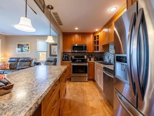412 Opal Drive, Logan Lake, BC - Indoor Photo Showing Kitchen