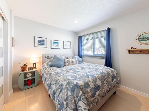 412 Opal Drive, Logan Lake, BC - Indoor Photo Showing Bedroom