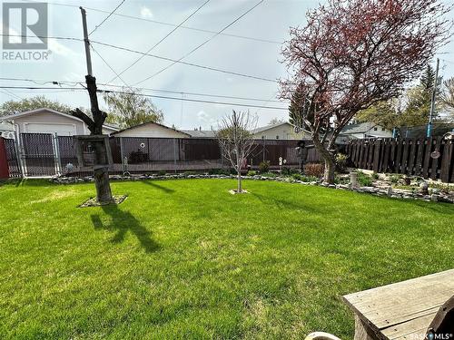 1017 13Th Street, Humboldt, SK - Outdoor With Backyard