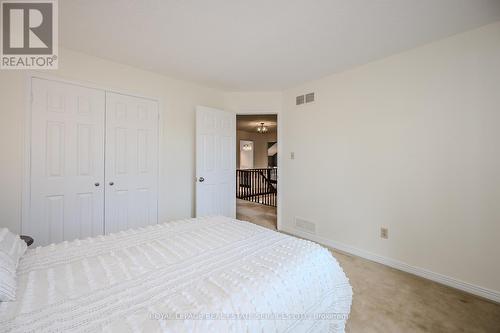 1274 Fairmeadow Trail, Oakville, ON - Indoor Photo Showing Bedroom