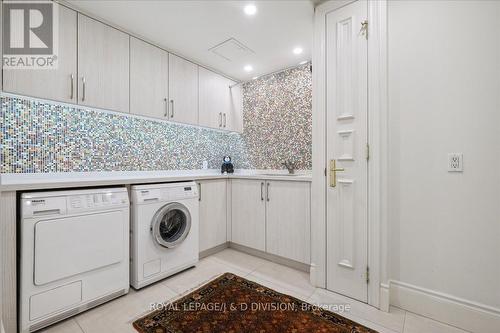 929 - 3600 Yonge Street, Toronto, ON - Indoor Photo Showing Laundry Room