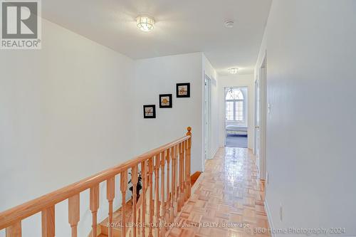 79 Antique Drive, Richmond Hill, ON - Indoor Photo Showing Other Room