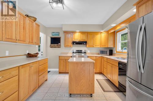 13722 Highway 41, Addington Highlands, ON - Indoor Photo Showing Kitchen With Double Sink