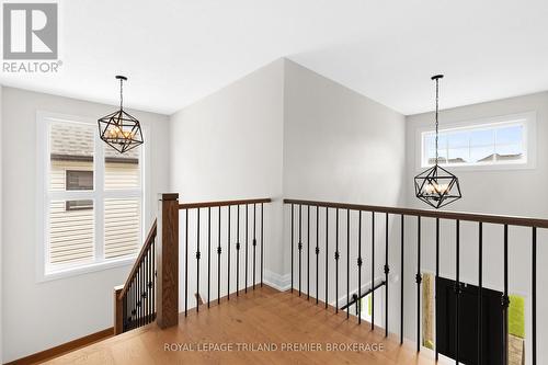975 Riverbend Road, London, ON - Indoor Photo Showing Other Room