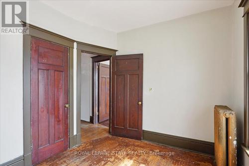 76 Spadina Avenue, Hamilton (Gibson), ON - Indoor Photo Showing Other Room