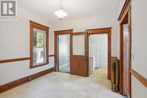 76 Spadina Avenue, Hamilton (Gibson), ON - Indoor Photo Showing Other Room