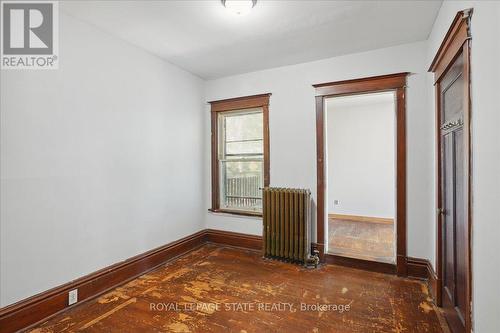 76 Spadina Avenue, Hamilton (Gibson), ON - Indoor Photo Showing Other Room