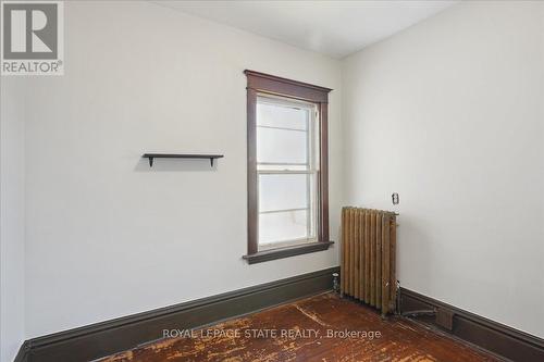 76 Spadina Avenue, Hamilton, ON - Indoor Photo Showing Other Room