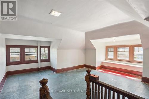 76 Spadina Avenue, Hamilton (Gibson), ON - Indoor Photo Showing Other Room