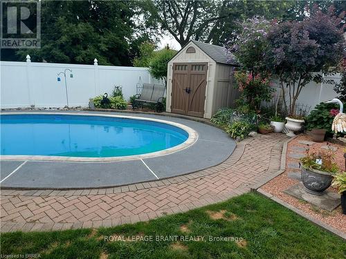 36 Mohawk Drive, St. Catharines, ON - Outdoor With In Ground Pool With Backyard