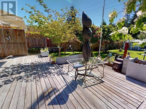 7204 Toba Street, Powell River, BC - Outdoor With Deck Patio Veranda
