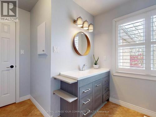 66 Auburn Lane, Clarington, ON - Indoor Photo Showing Bathroom