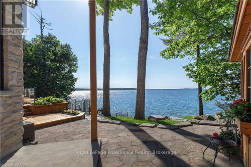 1618 St. Lawrence Avenue, Kingston (Kingston East (Incl Cfb Kingston)), ON - Outdoor With Body Of Water With View