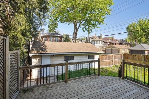 76 Spadina Avenue, Hamilton, ON 