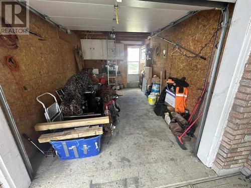 66 Third St, Kirkland Lake, ON - Indoor Photo Showing Garage