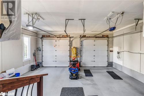 54 Parkside Road, Belleville, ON - Indoor Photo Showing Garage