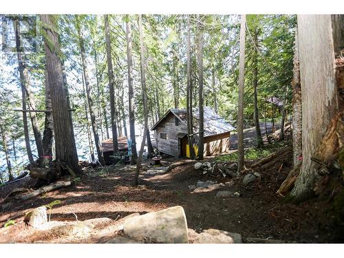 5319 East Barriere  Fsr Lake, Barriere, BC 