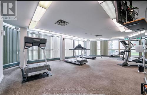 810 - 330 Rathburn Road W, Mississauga, ON - Indoor Photo Showing Gym Room