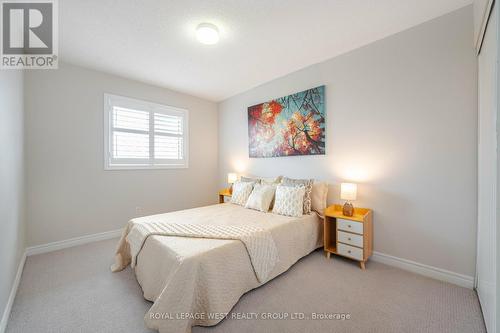 36 Andrika Court, Mississauga, ON - Indoor Photo Showing Bedroom
