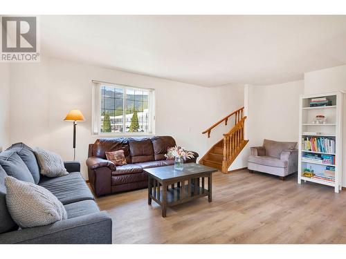 790 Spruce Street, Blue River, BC - Indoor Photo Showing Living Room