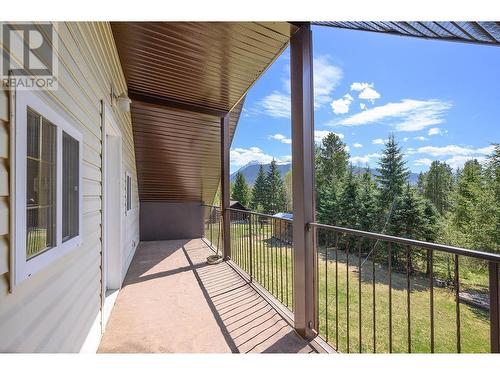 790 Spruce Street, Blue River, BC - Outdoor With Exterior