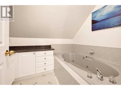 790 Spruce Street, Blue River, BC - Indoor Photo Showing Bathroom