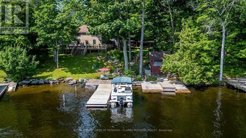 1641 Walkers Point Road, Muskoka Lakes, ON - Outdoor With Body Of Water